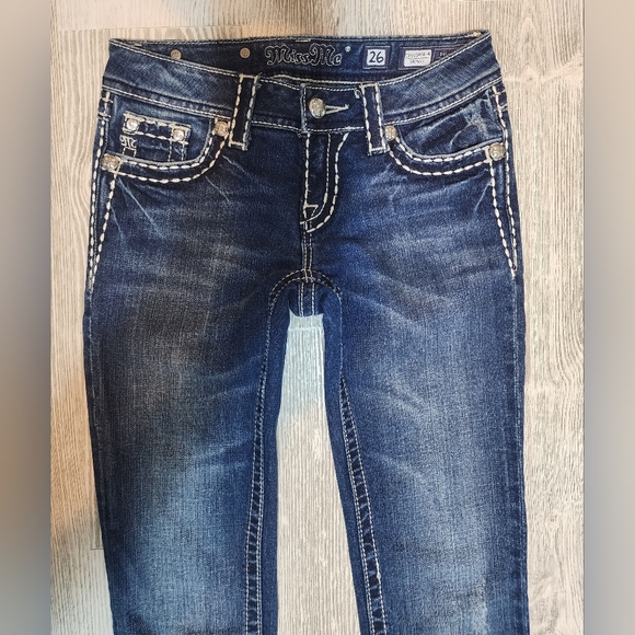 Miss Me Jean's - Picture 8 of 8